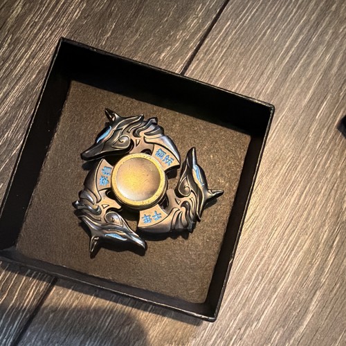 Fidget spinner box display - fidget,