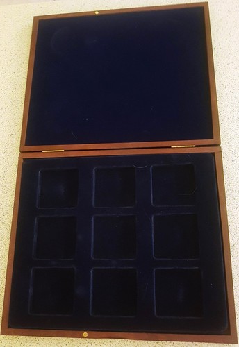 Brown wooden coin presentation - brown,