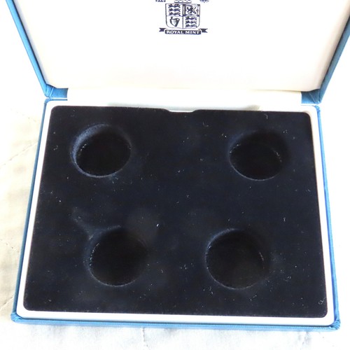 Coin royal mint - 4,