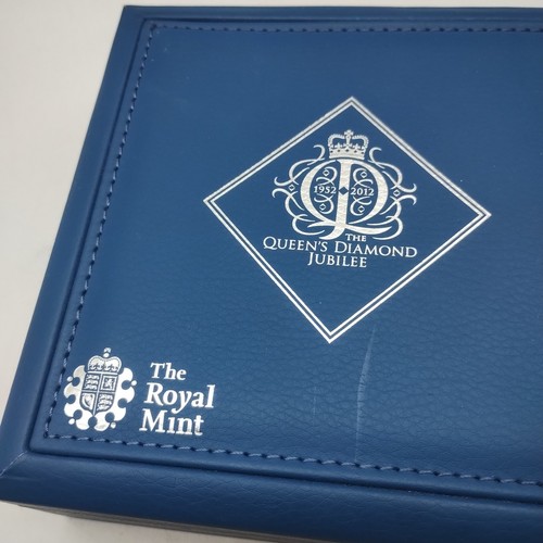 Royal mint coin - royal,